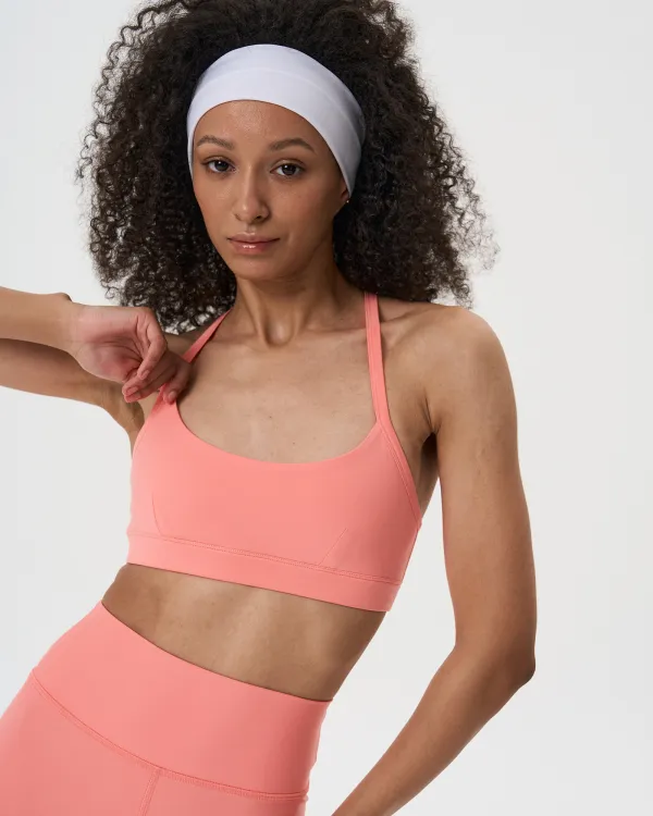 ТОП СПОРТИВНЫЙ ЛЕГКОЙ ПОДДЕРЖКИ "ATTRACT" ON FITFORM